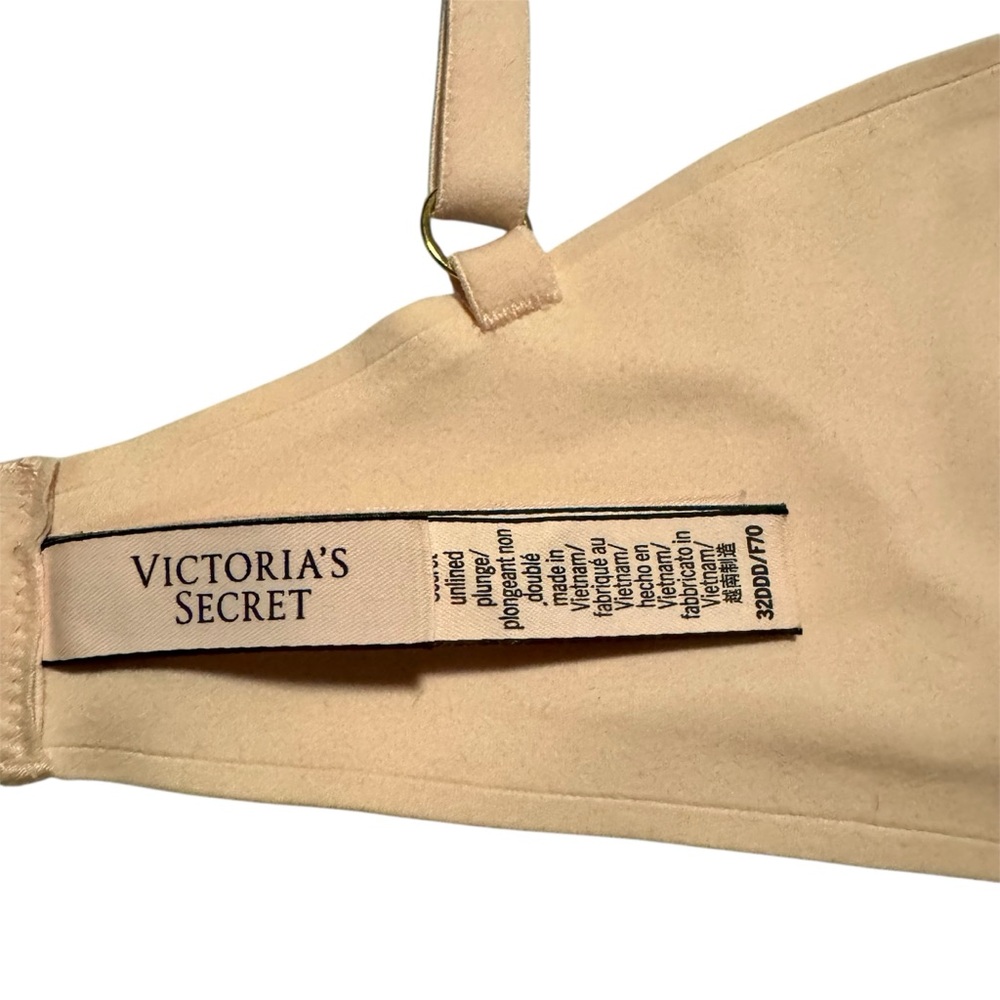 Victoria's Secret Blush Pink Incredible Unlined Plunge Underwire Bra Size 32DDD - Picture 6 of 10